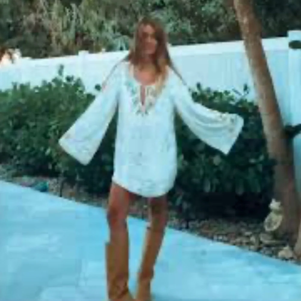 NWT FREE PEOPLE Ember Velvet Tunic with Floral Embroidery in Cream